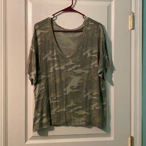 Camo soft & sexy v neck T-shirt.